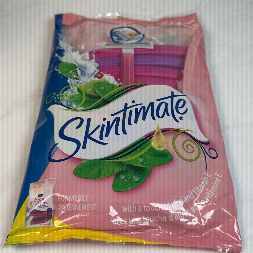Skintimate slim twin razors 12 razors